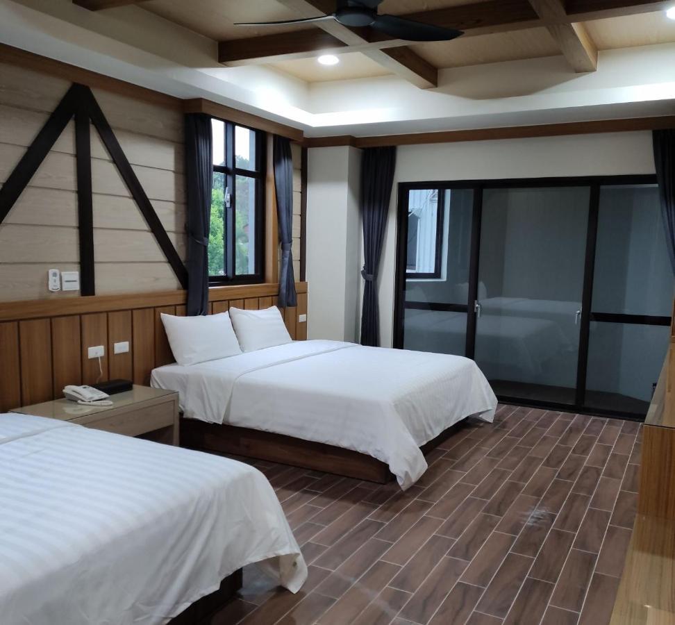 Meishan Gaodiyuan Tea B&B 高帝園茶業民宿 מראה חיצוני תמונה
