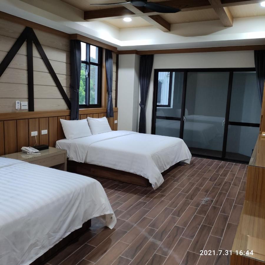 Meishan Gaodiyuan Tea B&B 高帝園茶業民宿 מראה חיצוני תמונה